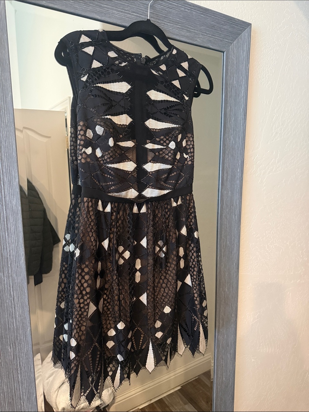 BCBGMaxAzria Black and White Lace Mini Dress 6
